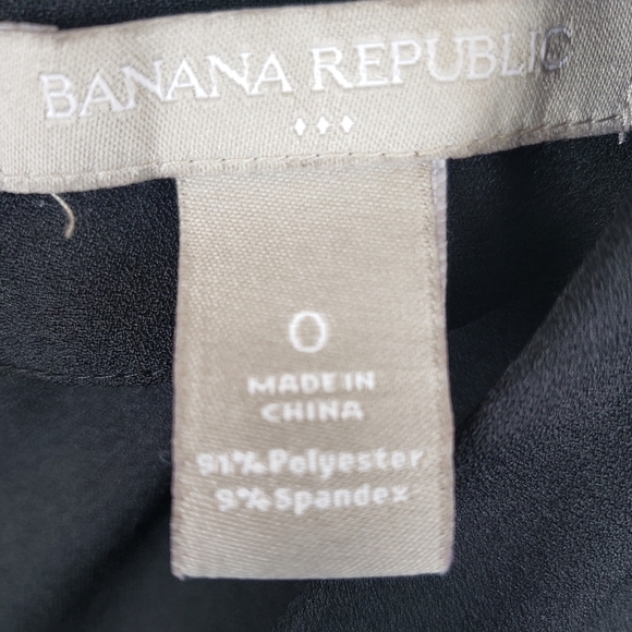 Banana Republic Black Flare Bottom Zip Up Back Shirt Sz 0 - Picture 5 of 7